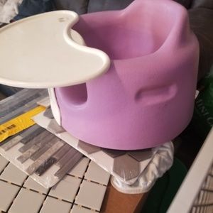 Purple bumbo